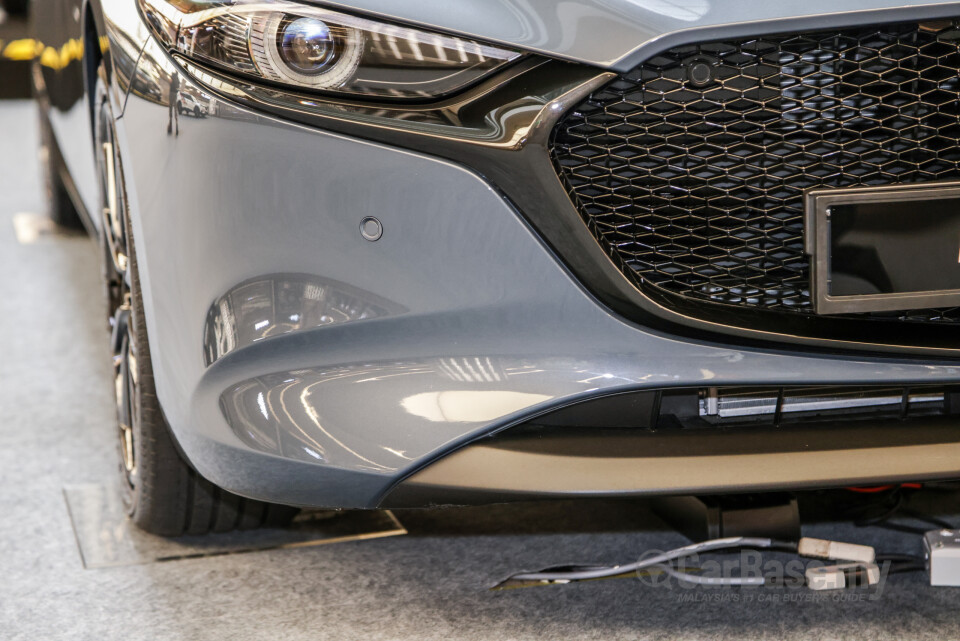 Mazda 3 Hatchback BP (2019) Exterior