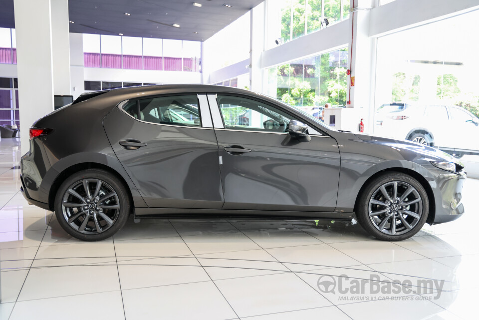 Mazda 3 Hatchback BP (2019) Exterior