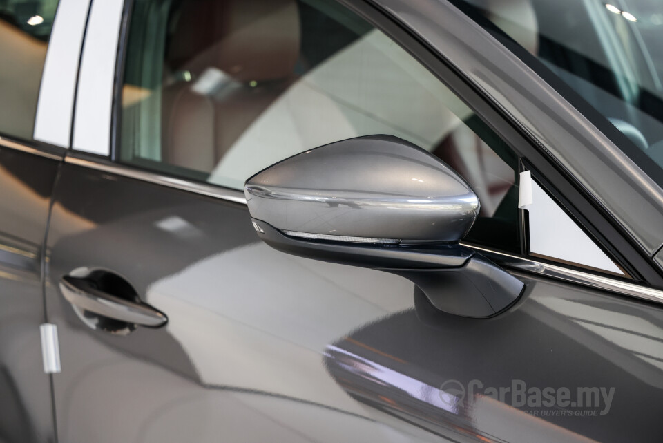Mazda 3 Hatchback BP (2019) Exterior