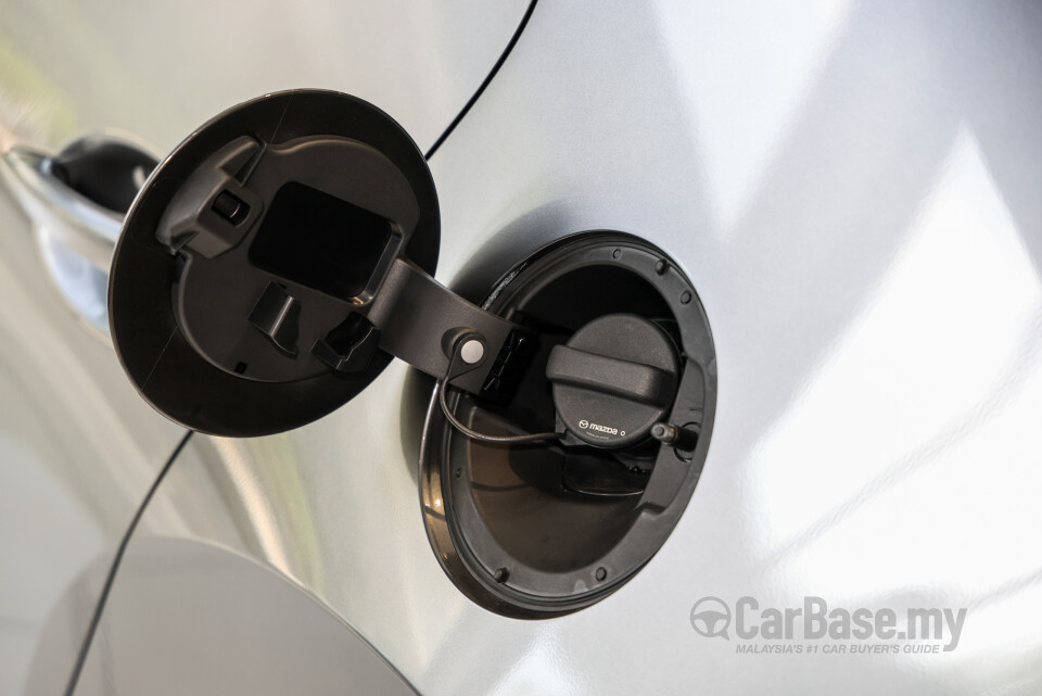 Mazda 3 Hatchback BP (2019) Exterior