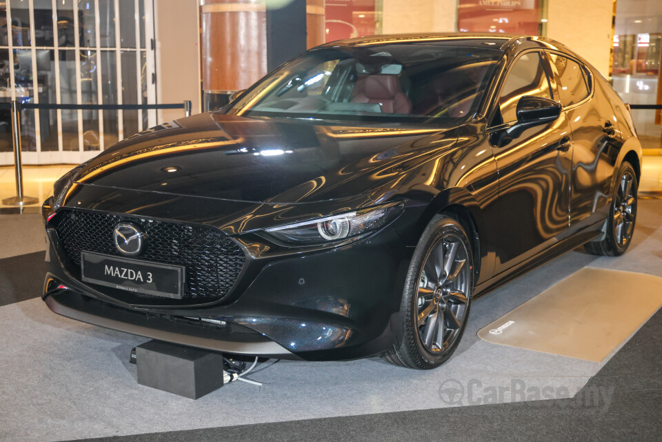 Mazda 3 Hatchback BP (2019) Exterior