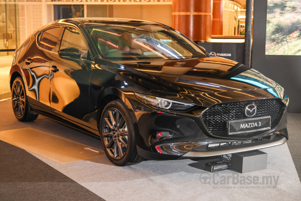 Mazda 3 Hatchback BP (2019) Exterior