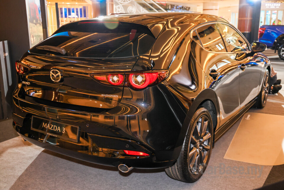Mazda 3 Hatchback BP (2019) Exterior