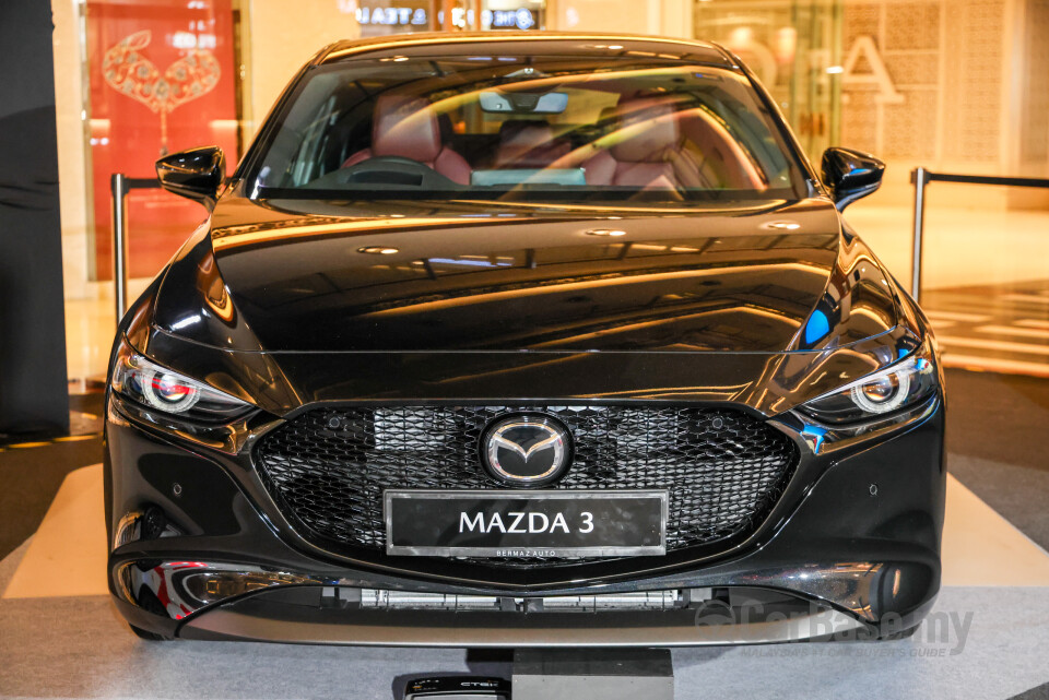 Mazda 3 Hatchback BP (2019) Exterior