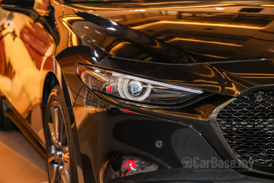 Mazda 3 Hatchback BP (2019) Exterior