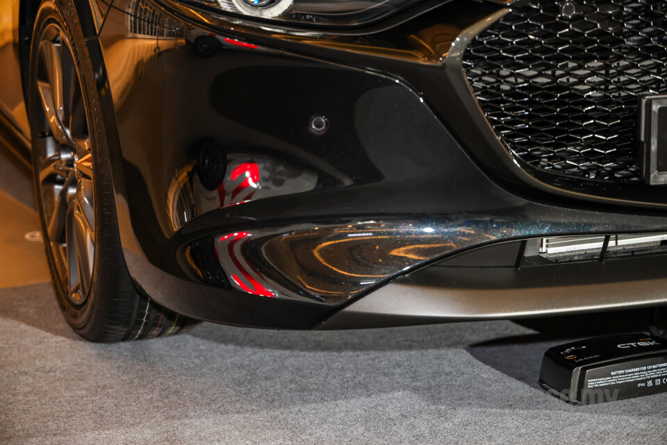 Mazda 3 Hatchback BP (2019) Exterior