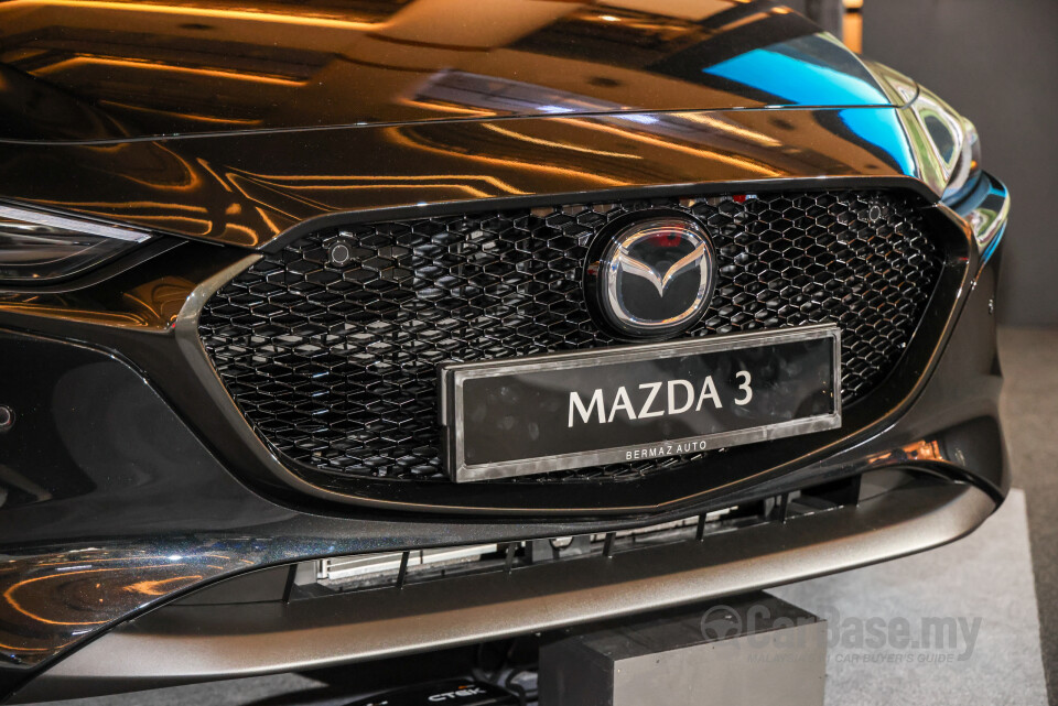 Mazda 3 Hatchback BP (2019) Exterior