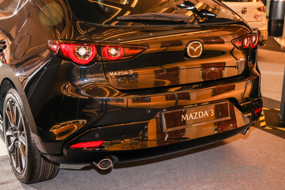 Mazda 3 Hatchback BP (2019) Exterior