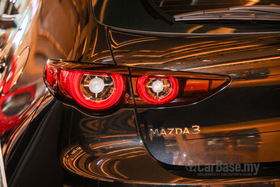 Mazda 3 Hatchback BP (2019) Exterior