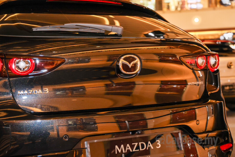 Mazda 3 Hatchback BP (2019) Exterior