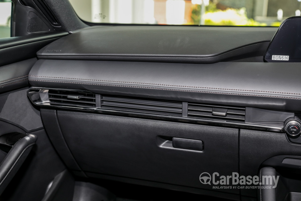 Mazda 3 Hatchback BP (2019) Interior