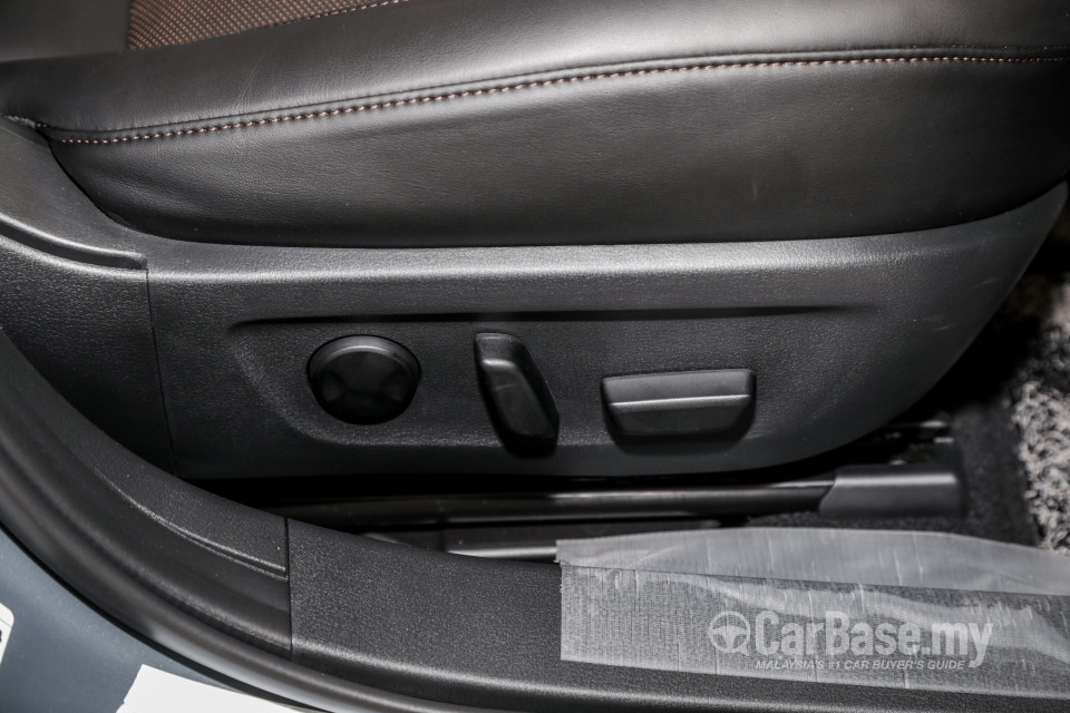 Mazda 3 Hatchback BP (2019) Interior