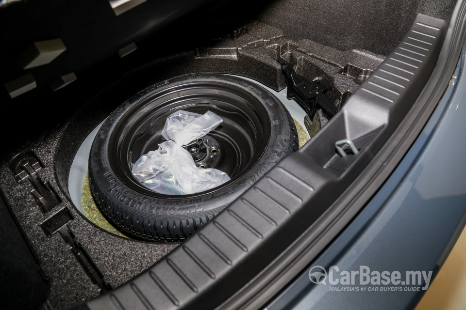 Mazda 3 Hatchback BP (2019) Interior