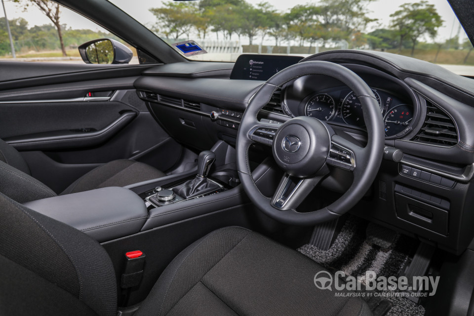 Mazda 3 Hatchback BP (2019) Interior
