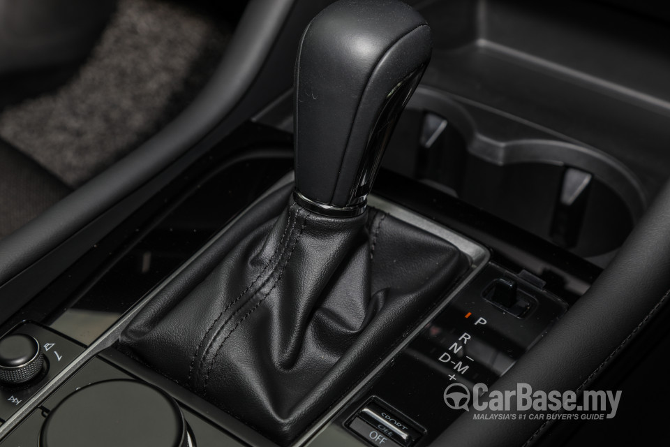 Mazda 3 Hatchback BP (2019) Interior
