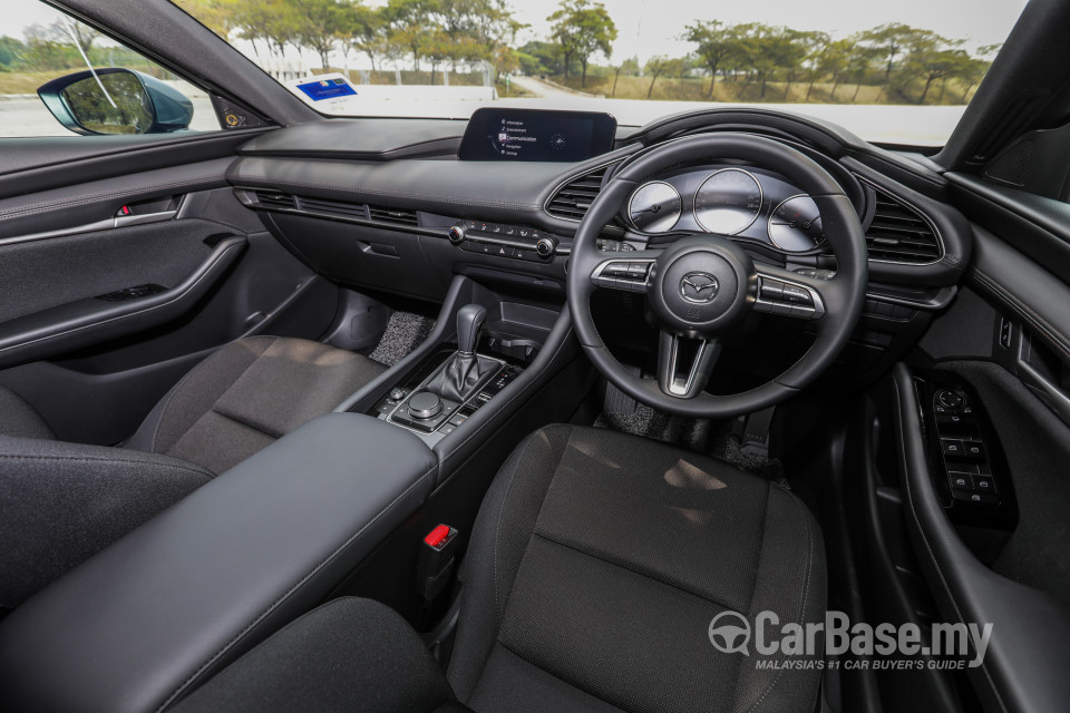 Mazda 3 Hatchback BP (2019) Interior