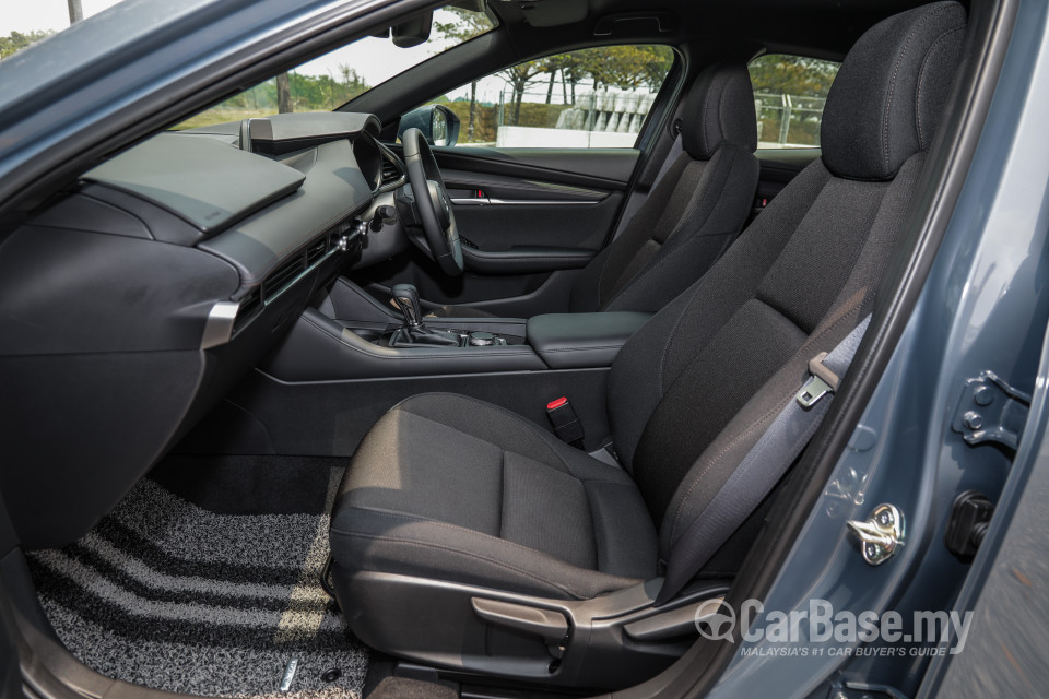Mazda 3 Hatchback BP (2019) Interior