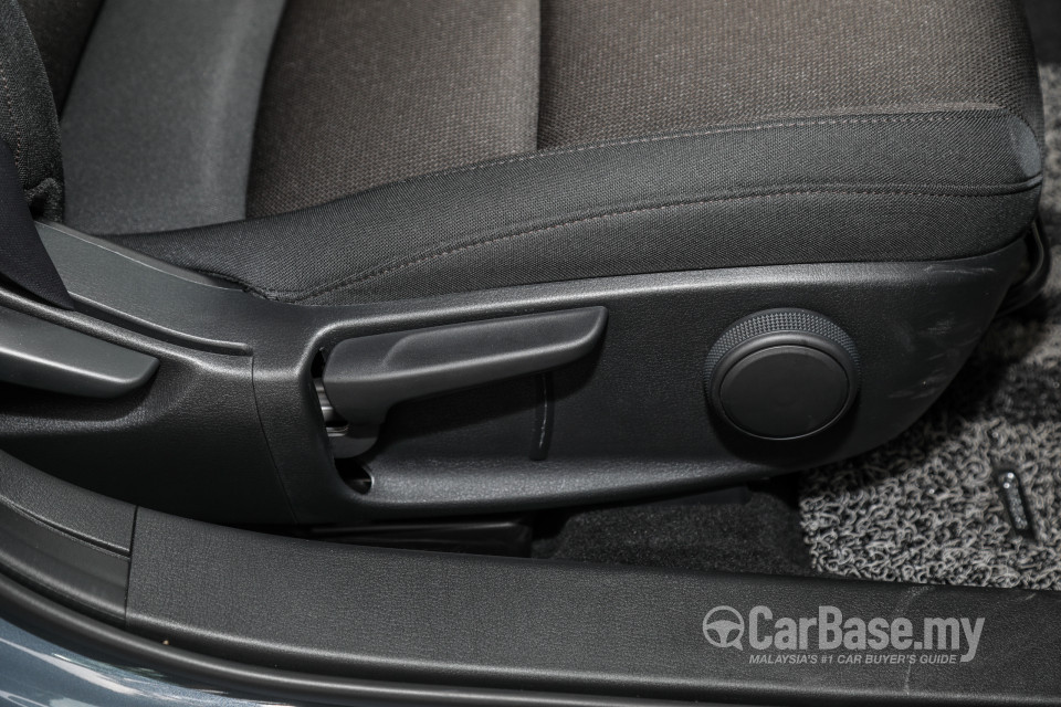 Mazda 3 Hatchback BP (2019) Interior