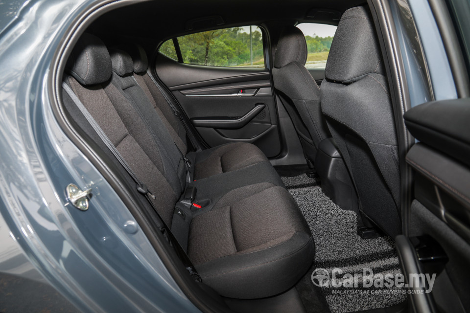 Mazda 3 Hatchback BP (2019) Interior