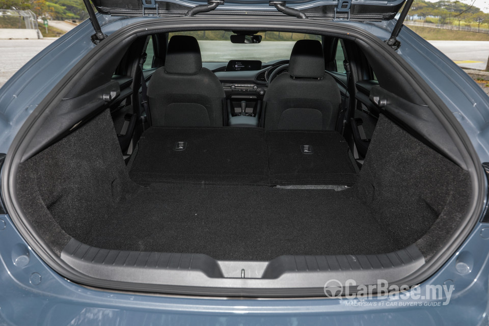 Mazda 3 Hatchback BP (2019) Interior