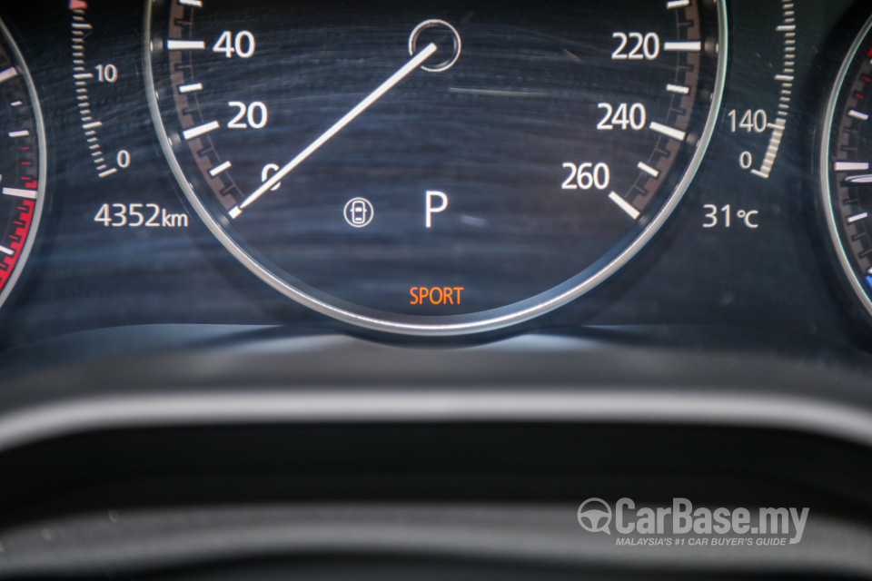 Mazda 3 Hatchback BP (2019) Interior