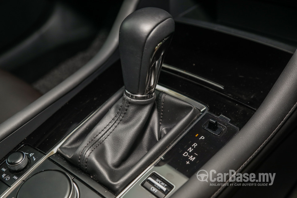 Mazda 3 Hatchback BP (2019) Interior