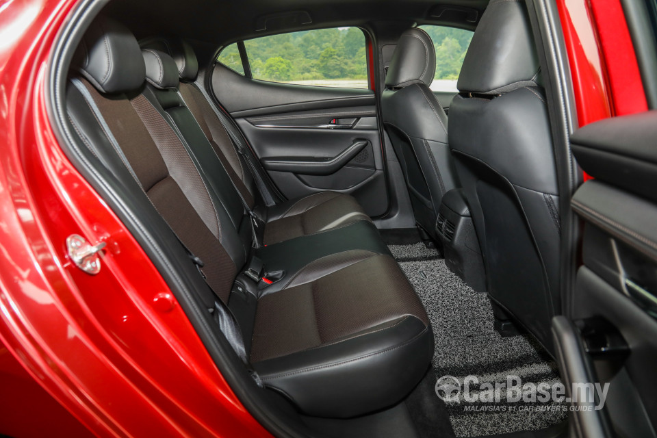 Mazda 3 Hatchback BP (2019) Interior