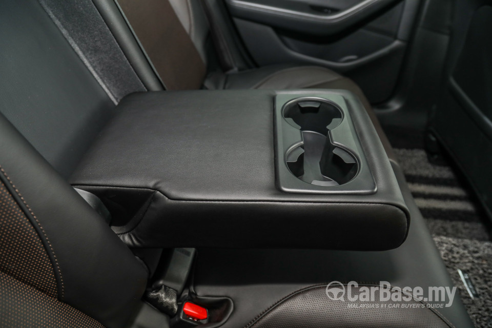 Mazda 3 Hatchback BP (2019) Interior