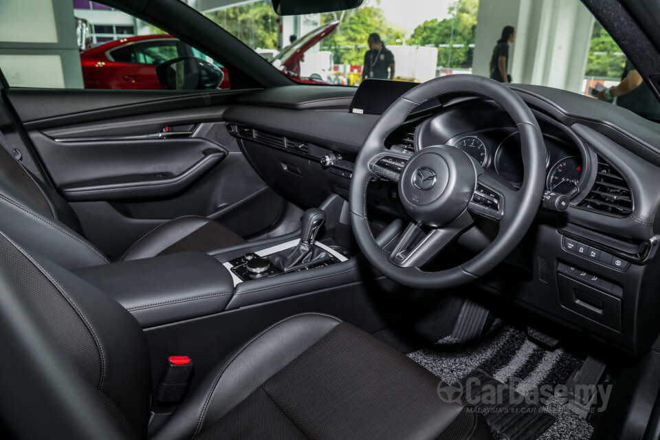 Mazda 3 Hatchback BP (2019) Interior