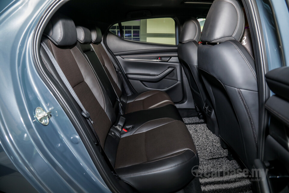 Mazda 3 Hatchback BP (2019) Interior