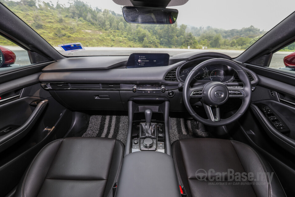 Mazda 3 Hatchback BP (2019) Interior