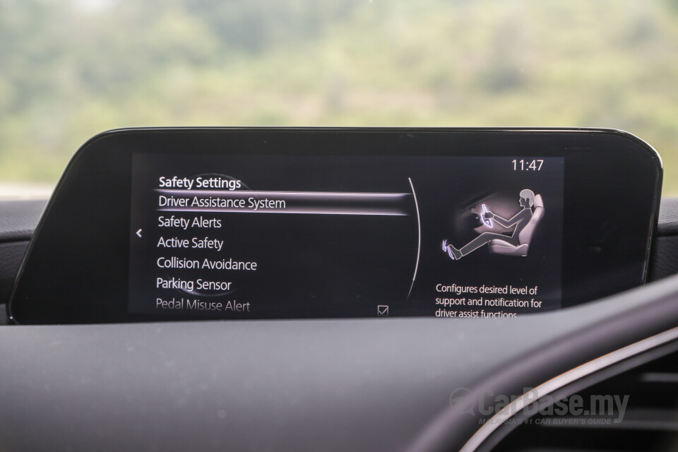 Mazda 3 Hatchback BP (2019) Interior
