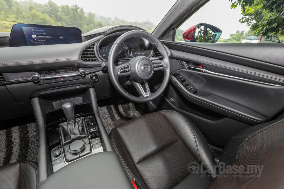 Mazda 3 Hatchback BP (2019) Interior