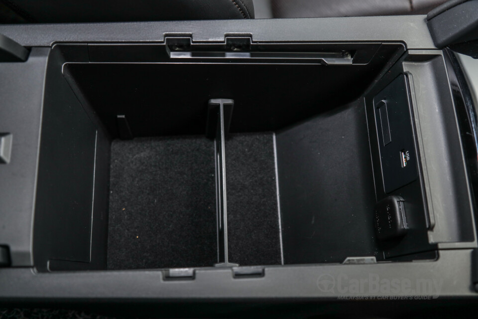 Mazda 3 Hatchback BP (2019) Interior