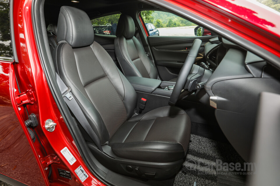 Mazda 3 Hatchback BP (2019) Interior