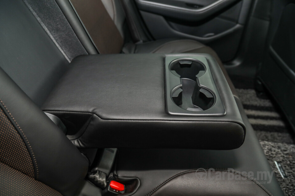 Mazda 3 Hatchback BP (2019) Interior