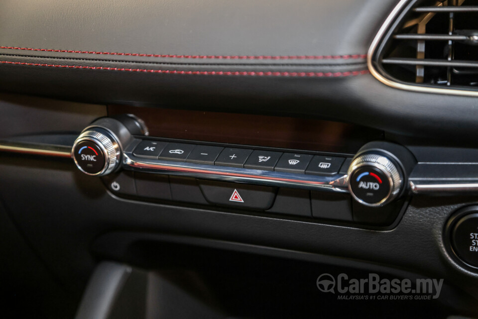 Mazda 3 Hatchback BP (2019) Interior
