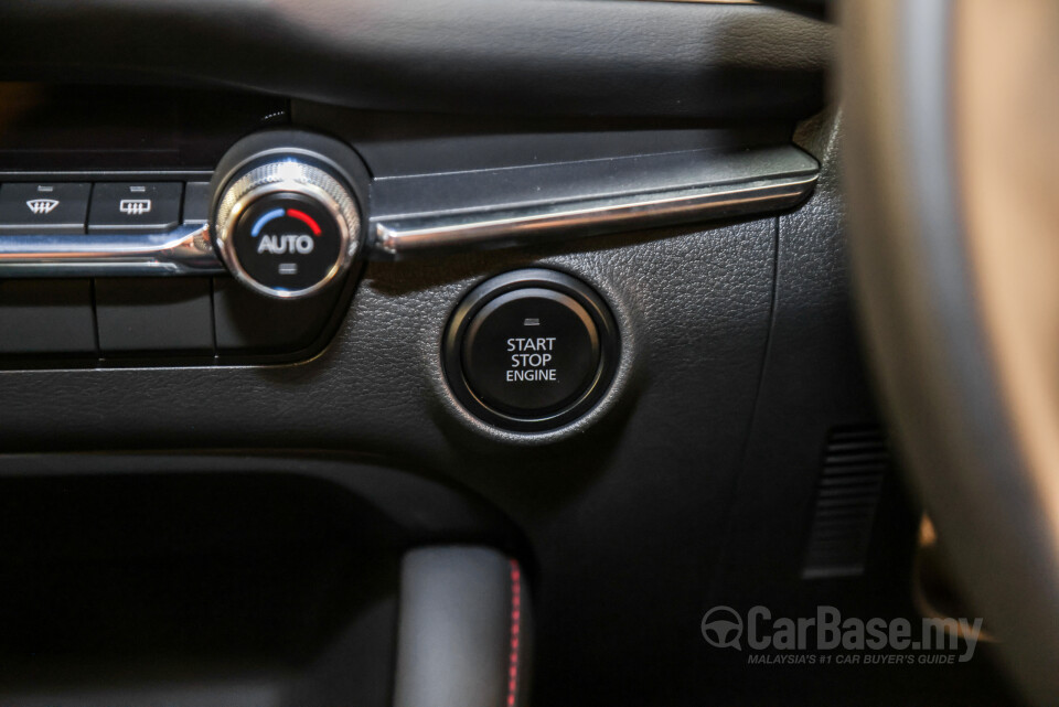 Mazda 3 Hatchback BP (2019) Interior
