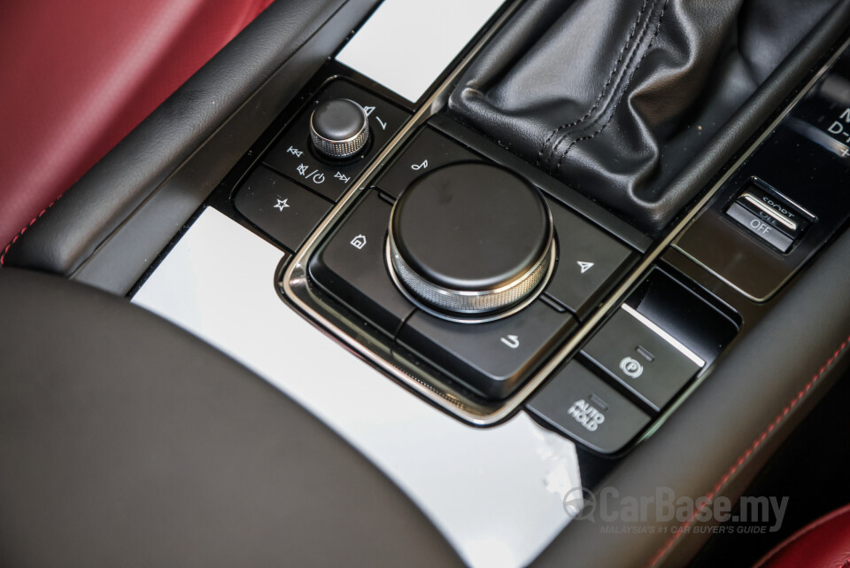 Mazda 3 Hatchback BP (2019) Interior