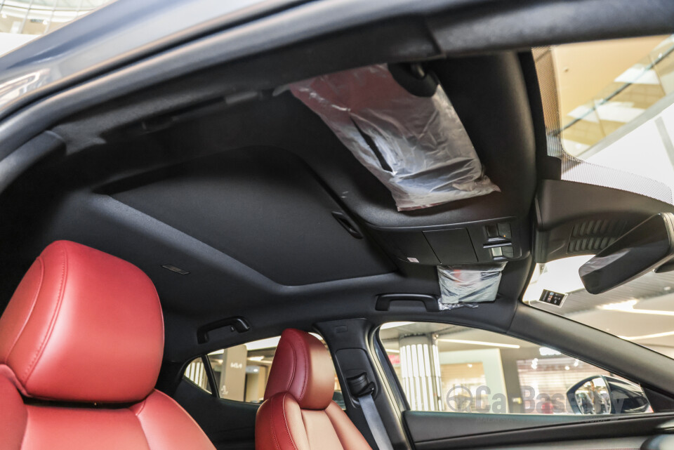 Mazda 3 Hatchback BP (2019) Interior