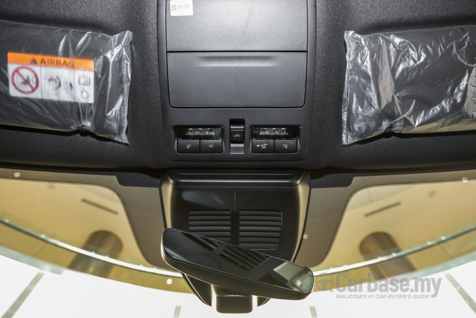 Mazda 3 Hatchback BP (2019) Interior