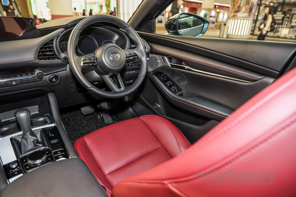 Mazda 3 Hatchback BP (2019) Interior