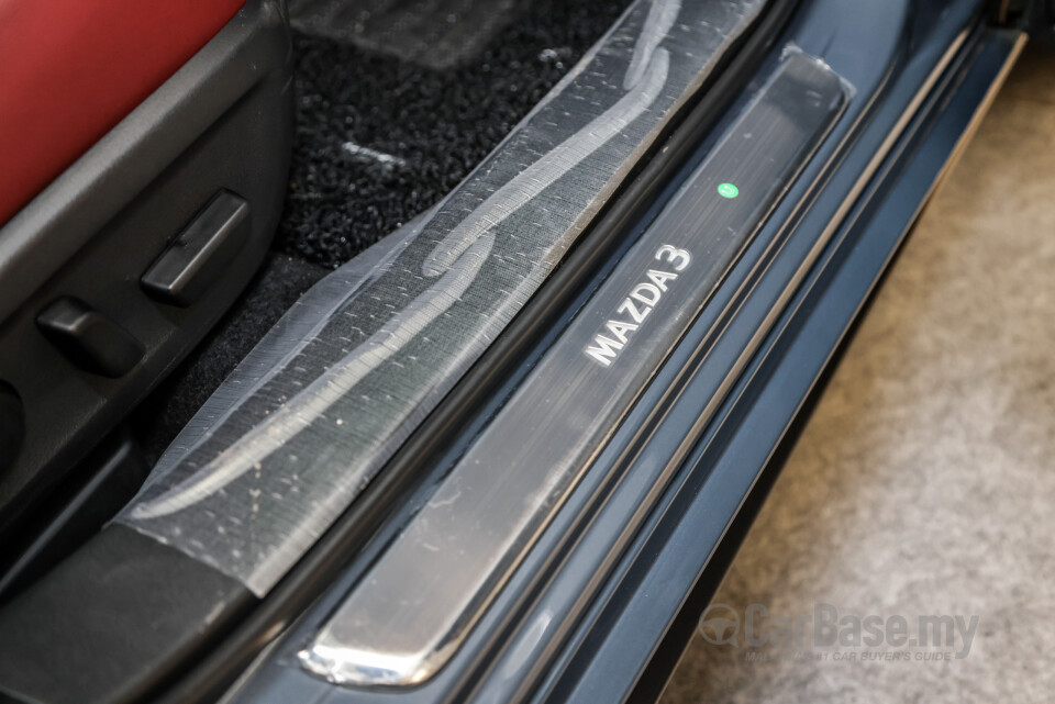 Mazda 3 Hatchback BP (2019) Interior