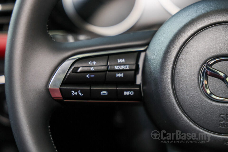 Mazda 3 Hatchback BP (2019) Interior