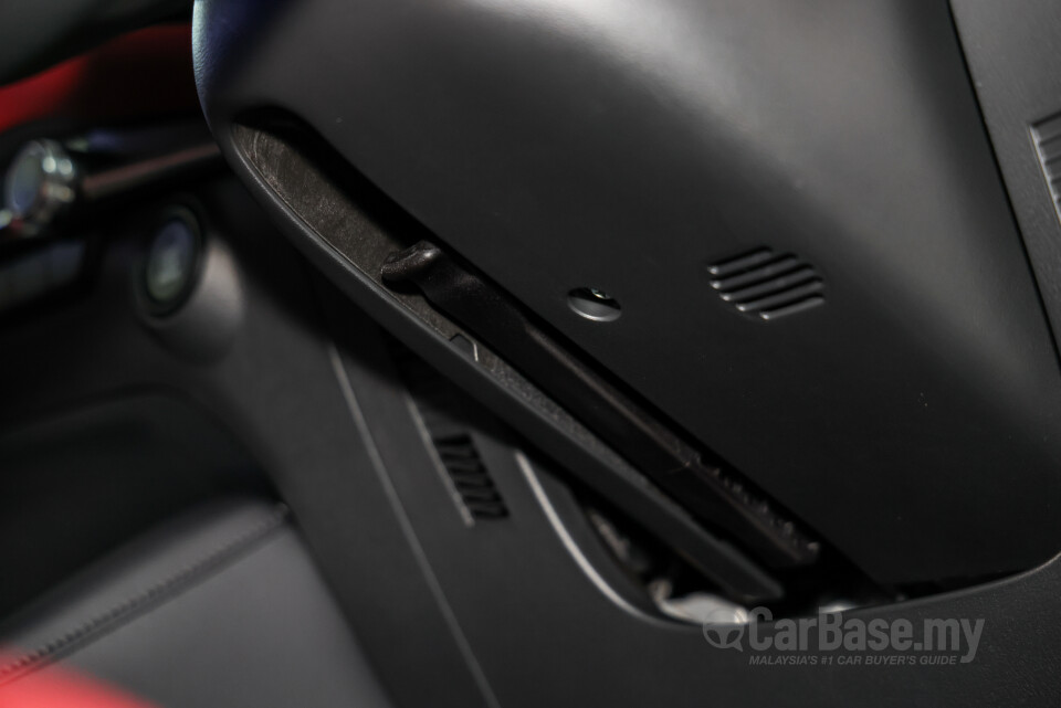 Mazda 3 Hatchback BP (2019) Interior