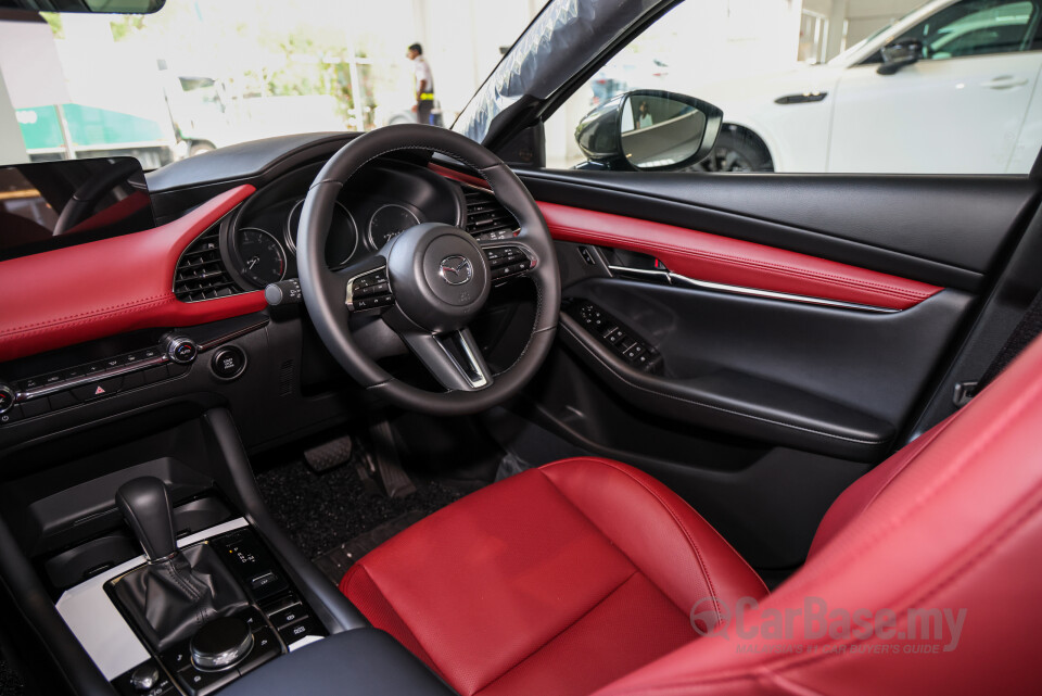 Mazda 3 Hatchback BP (2019) Interior