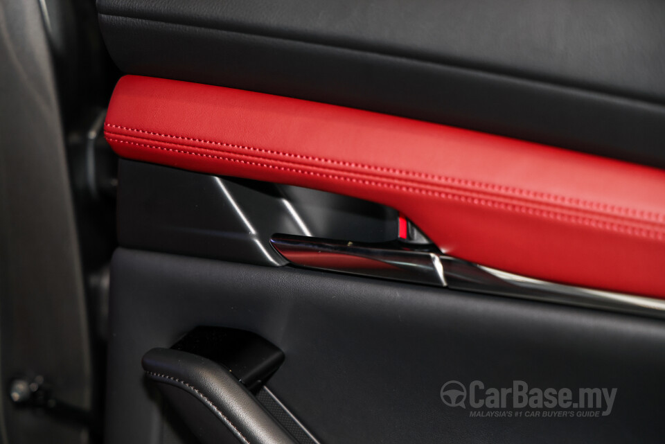 Mazda 3 Hatchback BP (2019) Interior