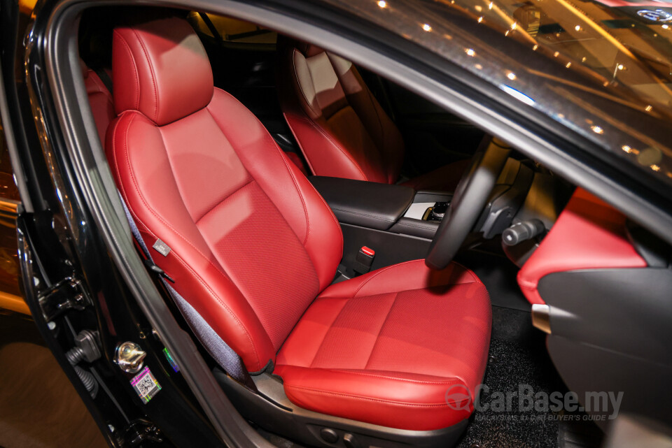 Mazda 3 Hatchback BP (2019) Interior