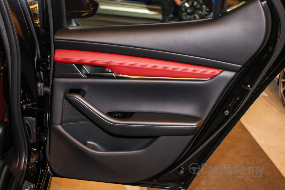 Mazda 3 Hatchback BP (2019) Interior