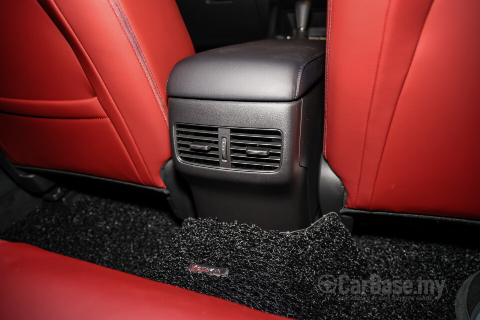Mazda 3 Hatchback BP (2019) Interior